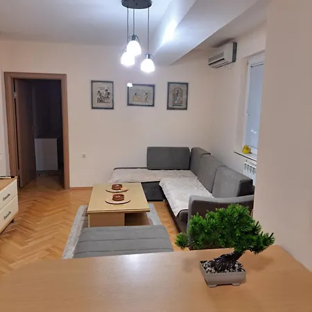One Bedroom Apartment In Skopje - Center Exterior photo