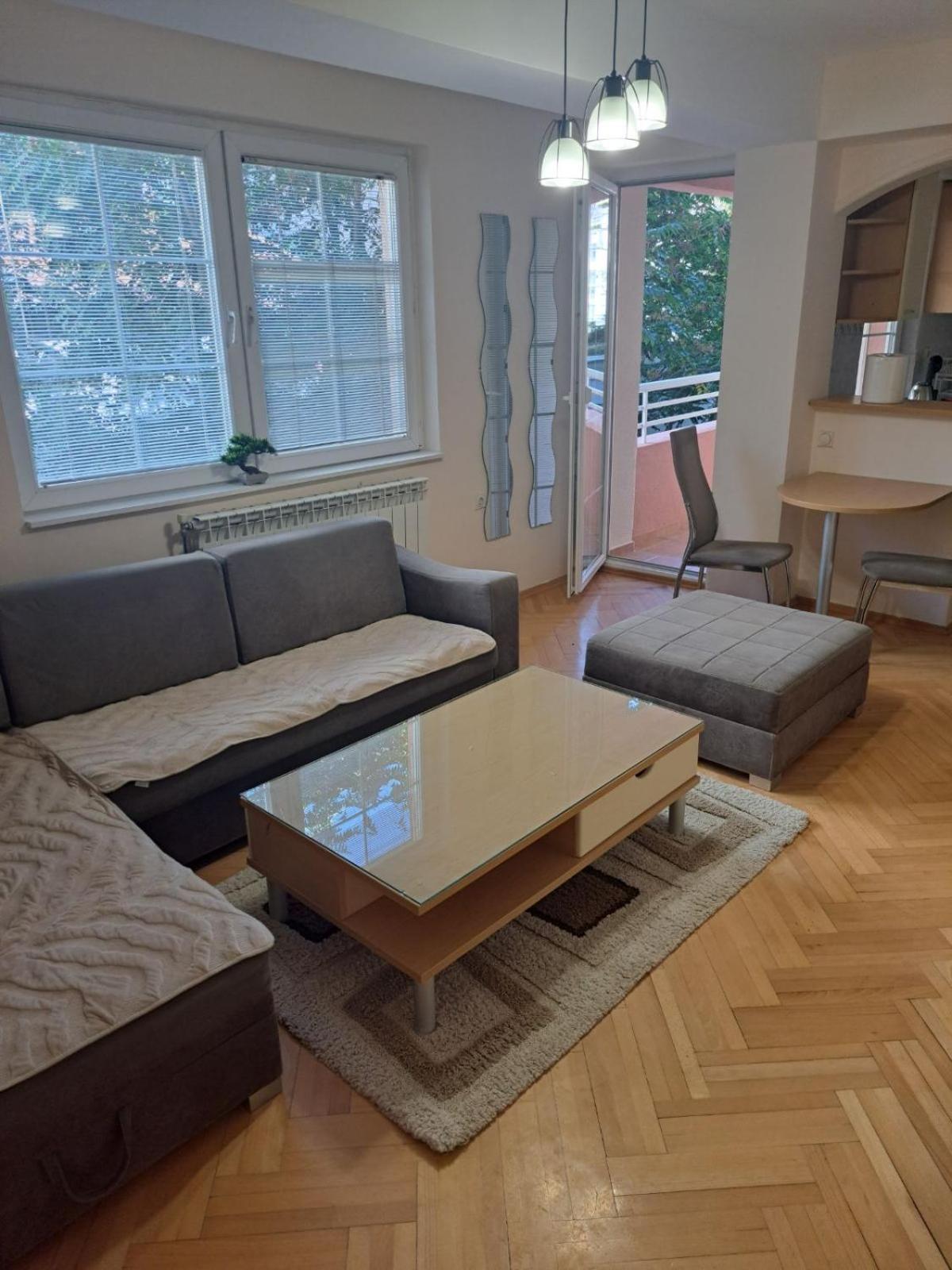 דירה One Bedroom In - Center