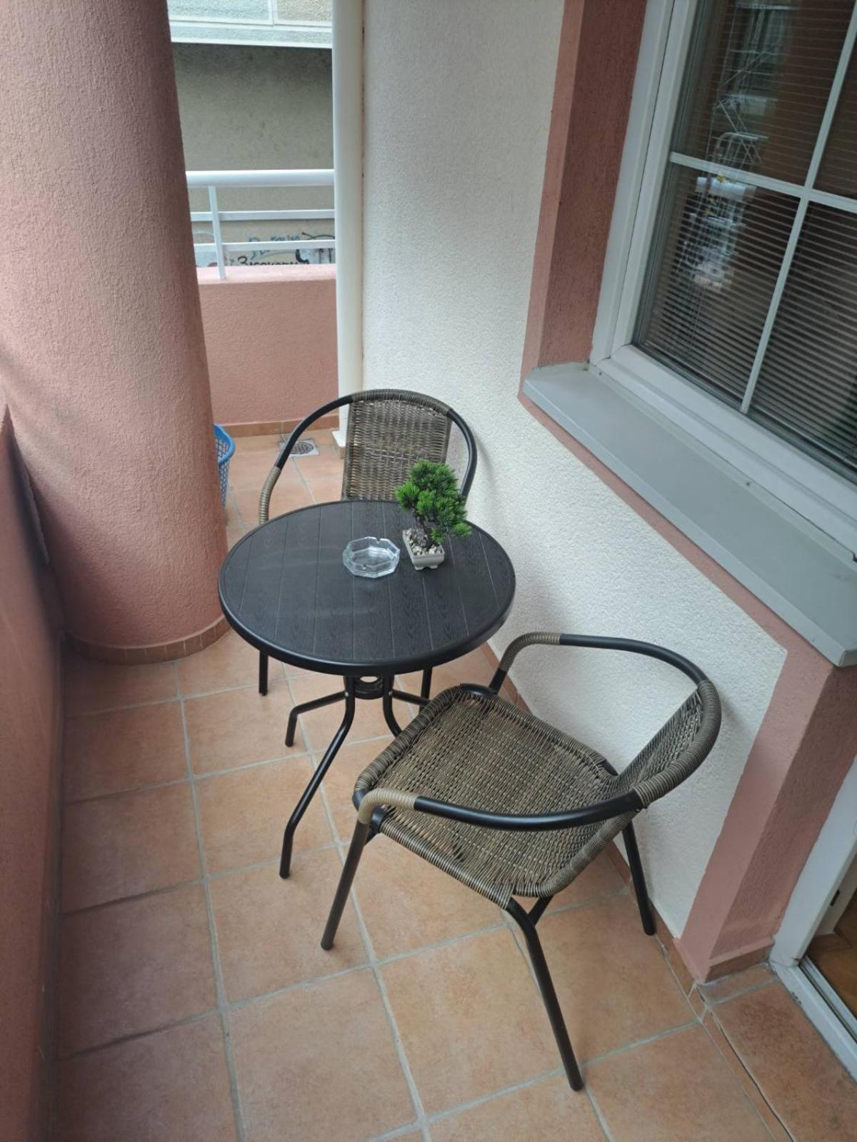 One Bedroom In - Center * Skopje